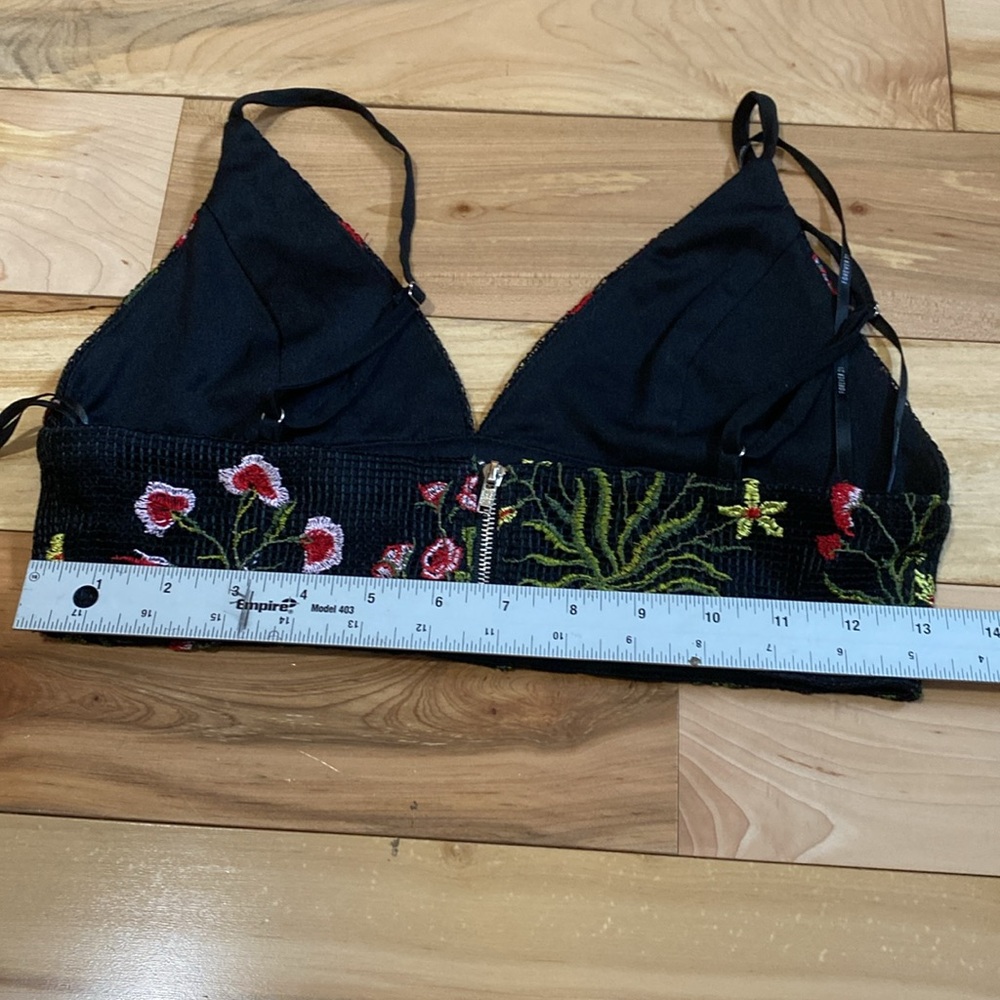 Floral Embroidered Black Bralette - Picture 7 of 12
